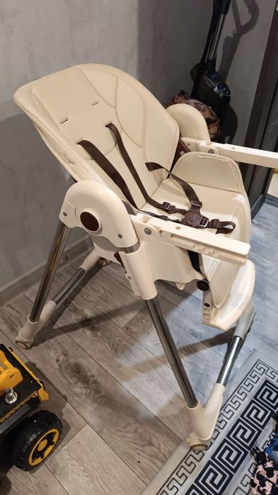 Детский стульчик со столиком