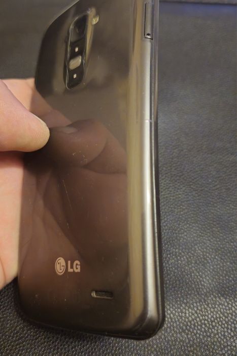 Телефон LG  G Flex 4G