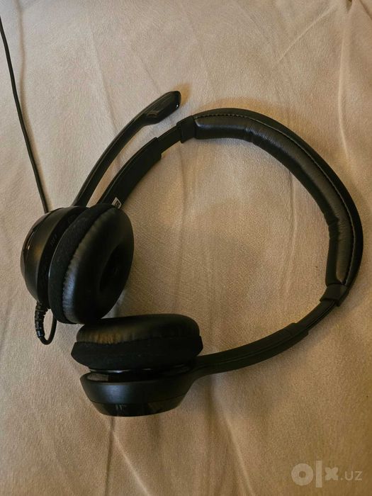 Наушники Logitech H390