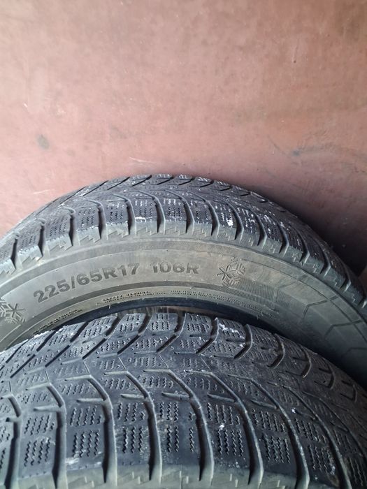 225/ 65 / 17 TRIANGLE