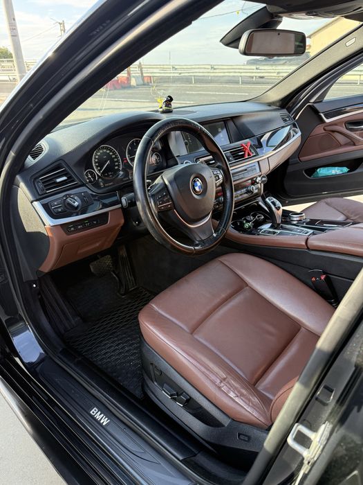 Bmw seria 5  F 10 520 D -2012    184 cp