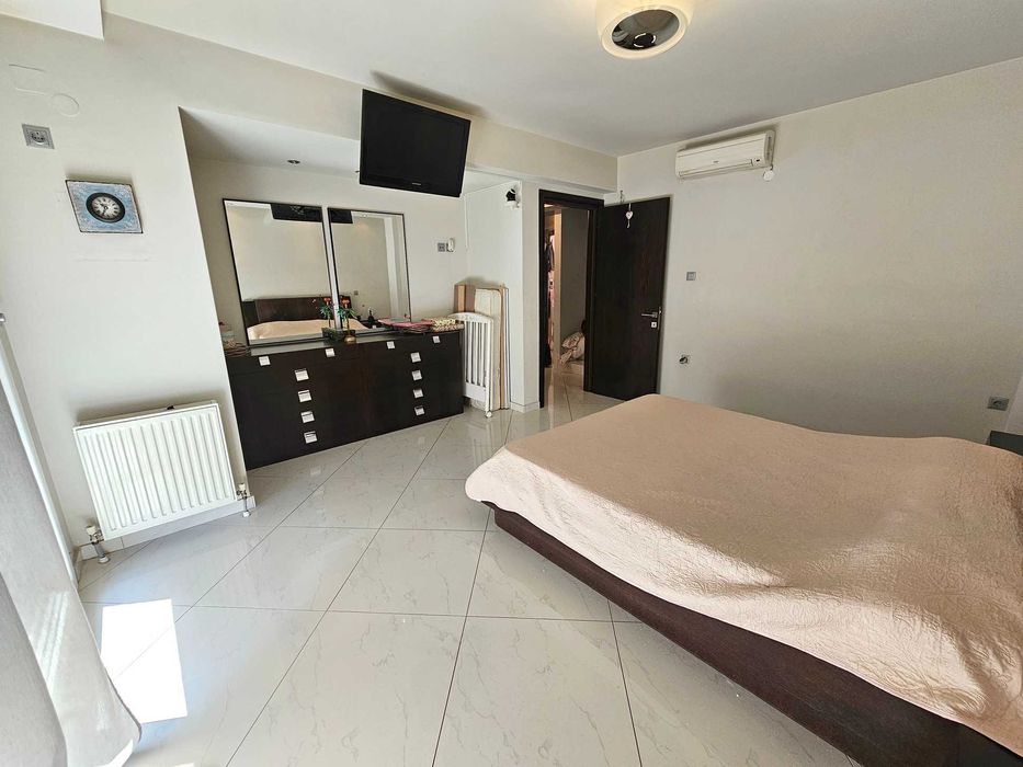 ПРОДАВА се самостоятелна къща 328кв.м в ПОТАМУДИЯ на Кавала (код 8071)