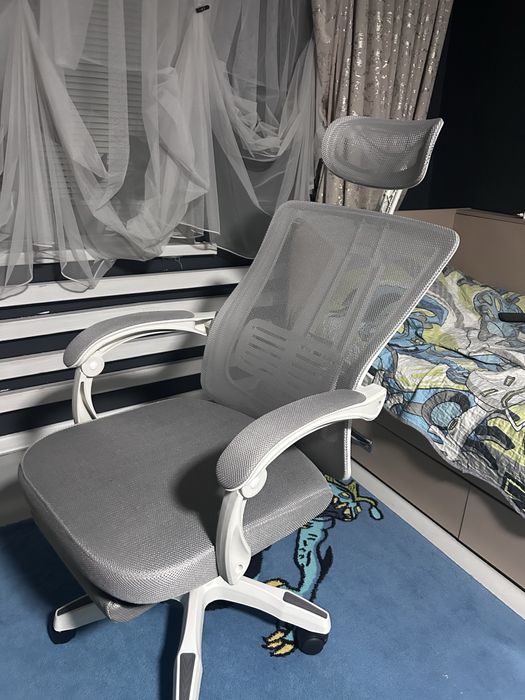 Компютерное кресло