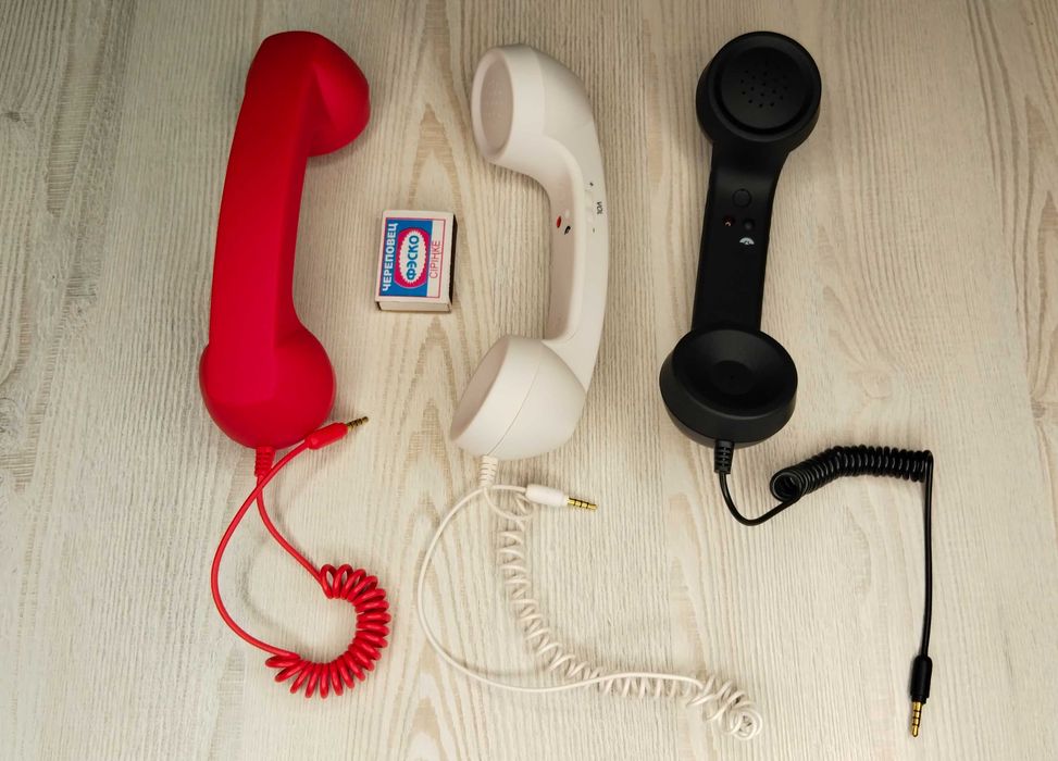 Продам гарнитуру для телефона в виде ретро-трубки