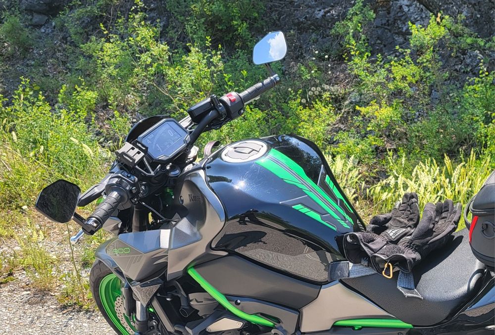 Kawasaki z900 2024