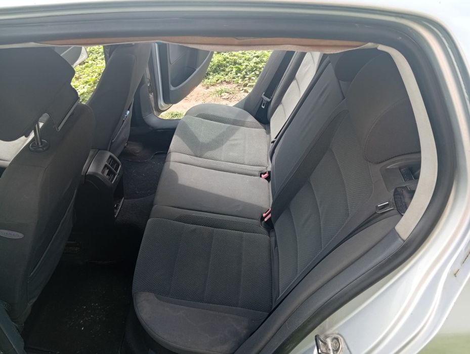 Vand golf 5, motor 2.0 140 cai
