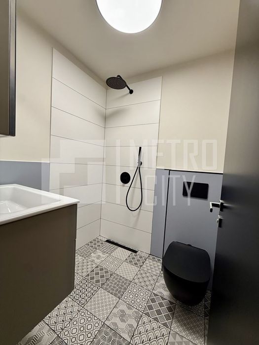 Продава се Тристаен апартамент в София, Малинова долина - 97 кв.м за 3299 €/кв.м - Снимка #12