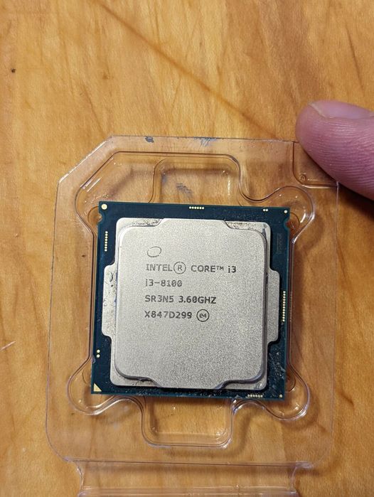 Продам процессор intel core i3