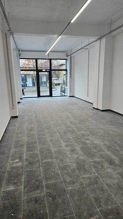 Spațiu comercial  de închiriat