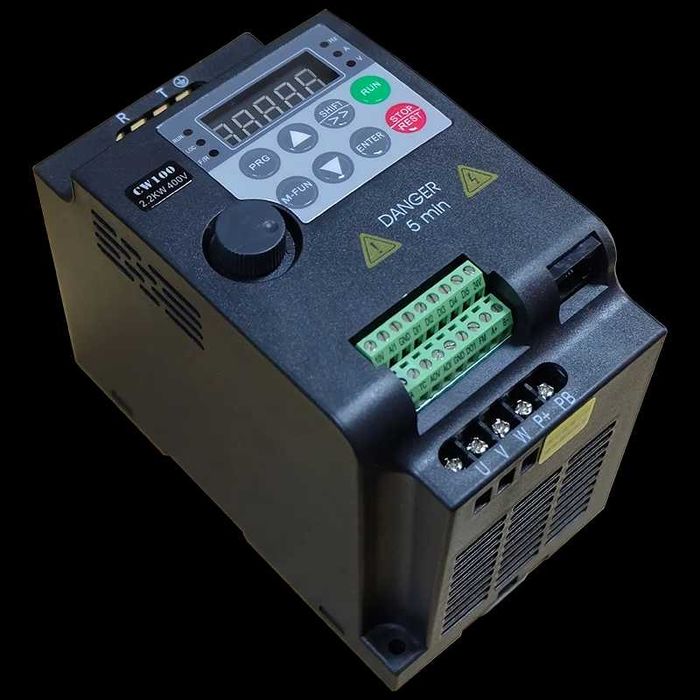 220V Преобразувател на задвижване с променлива честота