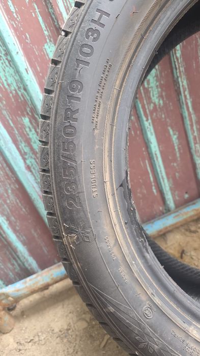 235/50 R19 зимние