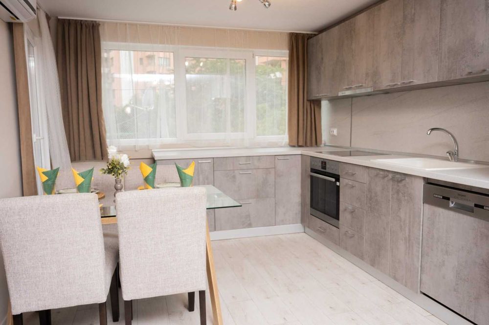 Дава се под наем Тристаен апартамент в София, Витоша - 85 кв.м за 663 € - Снимка #6