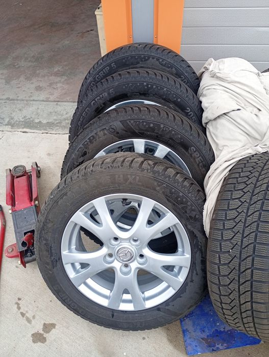 Зимни гуми с джанти Мазда 800лв 205/60 R16 н hl