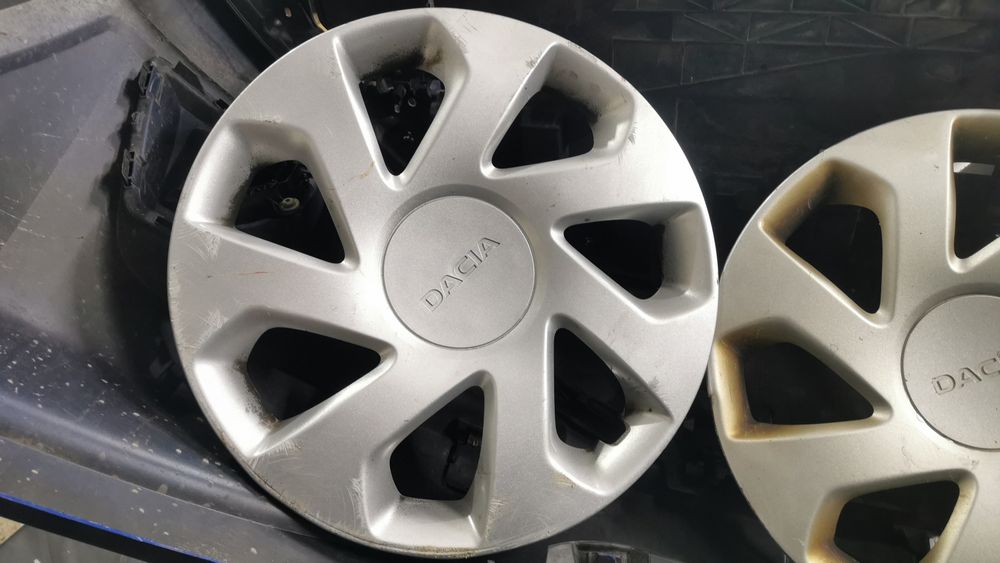 Capace originale R15 dacia Logan, sandero...