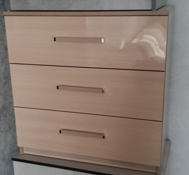 Продам .Новые комоды