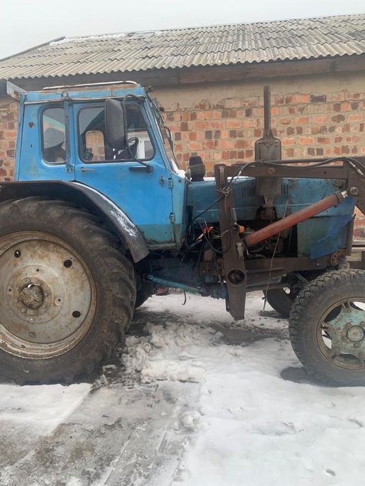 Продам трактор без куна