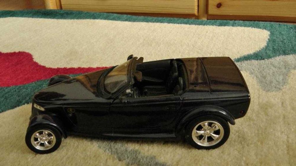 Macheta Chrysler Howler Concept 2001