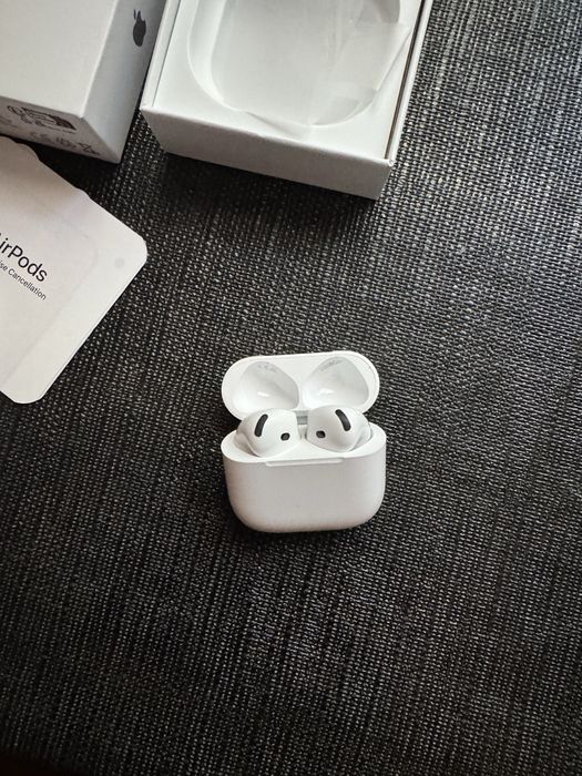 Airpods 4 foarte bune sigilate!!!