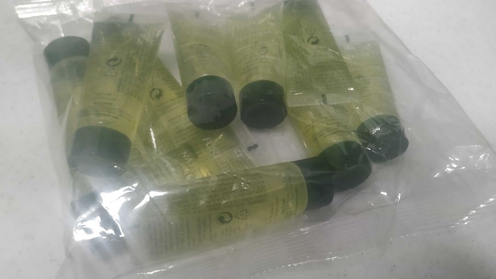 Френска козметика -  Rene Furterer Naturia Shampoo 15ml