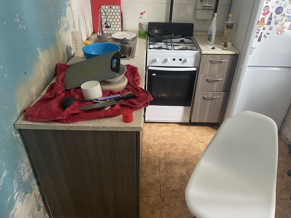 Продам кухню в сборе