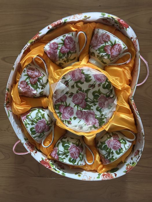 Чайный сервиз…..