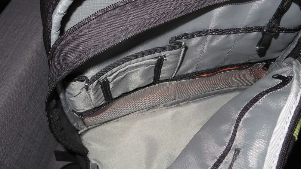 Комплект Canon с три обектива, филтри и две чанти