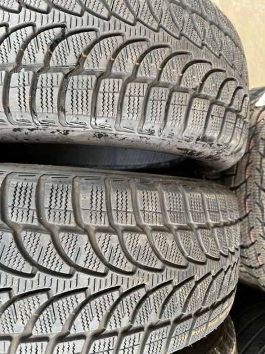 vând 4 anvelope 225/55/18 bridgestone de iarnă ca noi