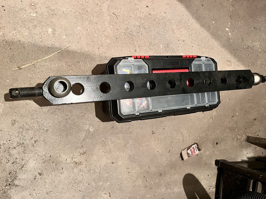 Греда за навес New holland