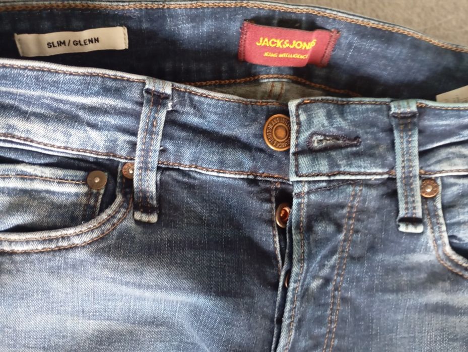 Blugi Jack& Jones, mărimea 29-34