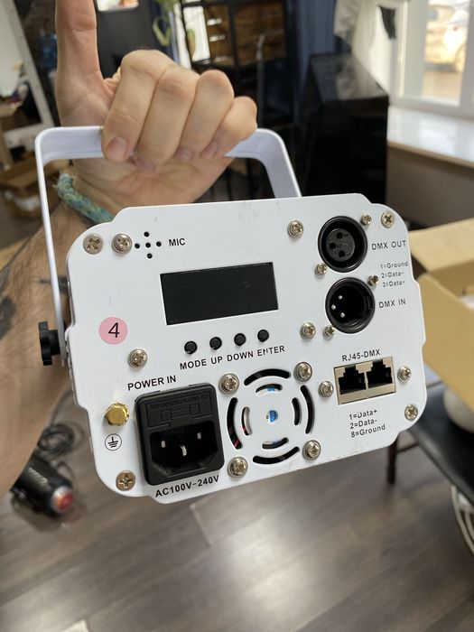 Продам Laser f2800