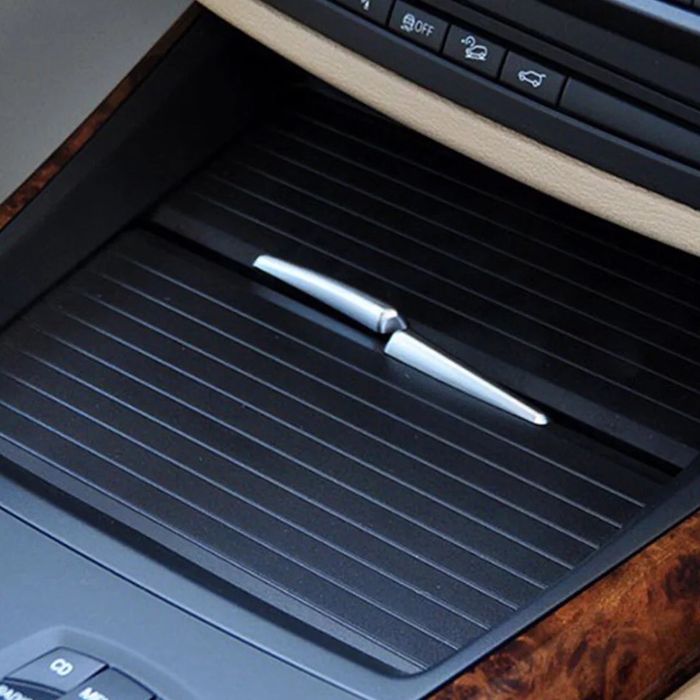Капак щора Bmw e70 e71 държач панел конзола бмв е70 е71 X5 X6