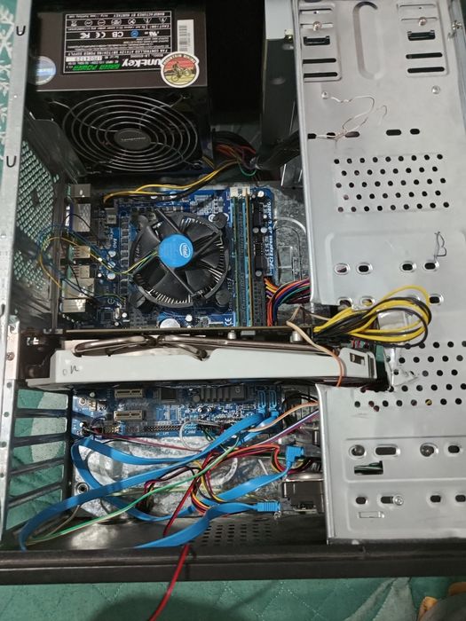 Продам пк  i3 GTX