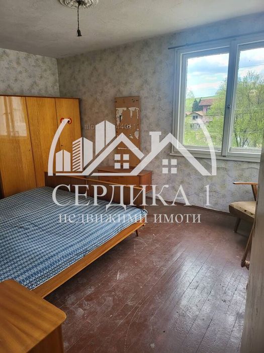 Къща в Перник, област-с.Драгичево