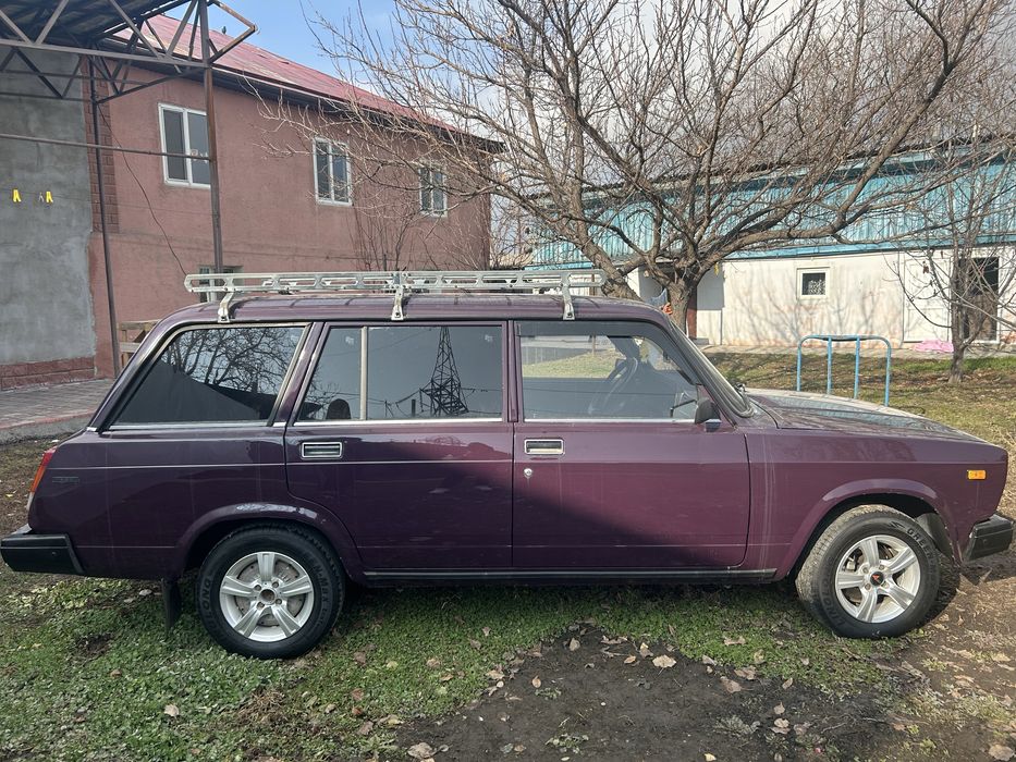 Продам машину в хорошем состояние