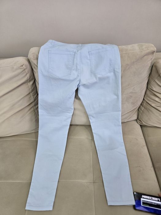 Джинсы скинни женские