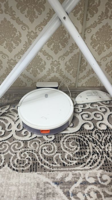 Робот пылесос Xiaomi Robot Vacuum E12