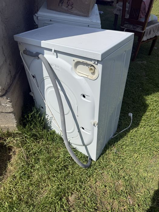 Стиральная  машина