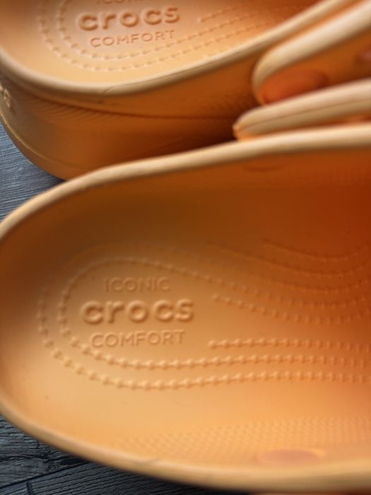Crocs iconic comfort