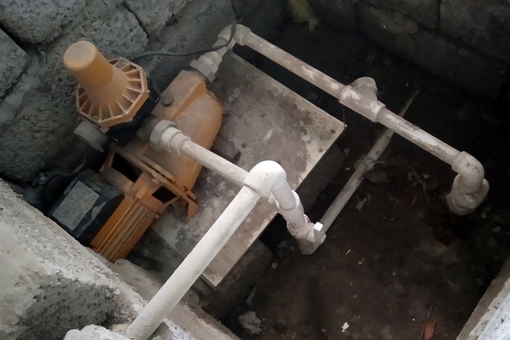 Качалка насосда сув чиқарамиз