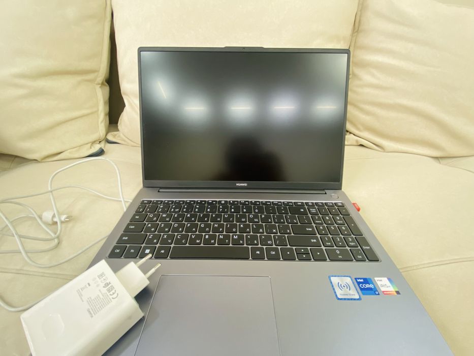 Продам Ноутбук HUAWEI MateBook D16
