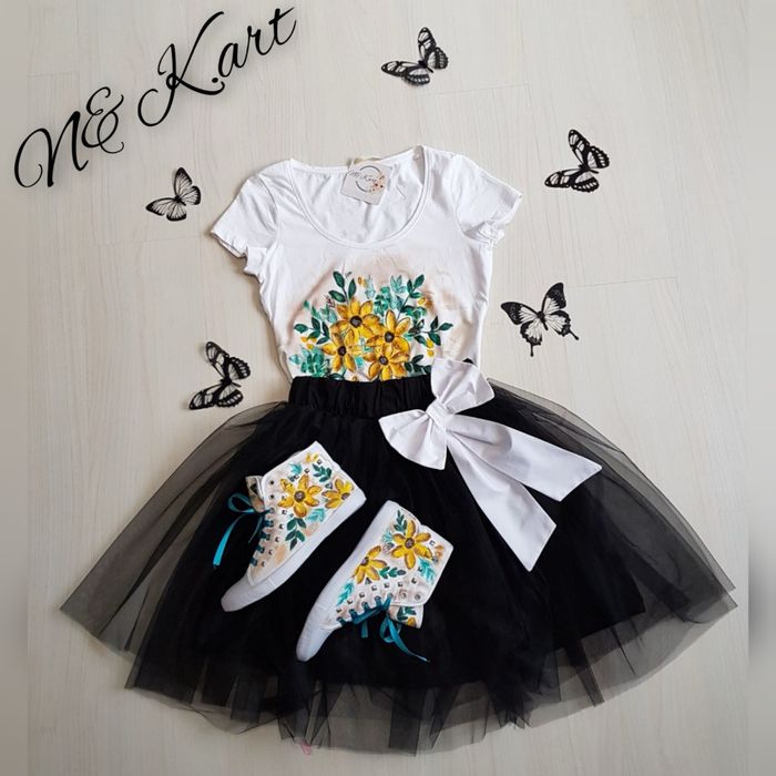 Ръчно рисувани тениски и кецове