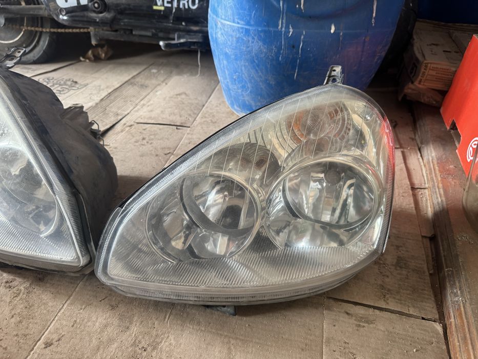 Оригинальные фары от приоры 2