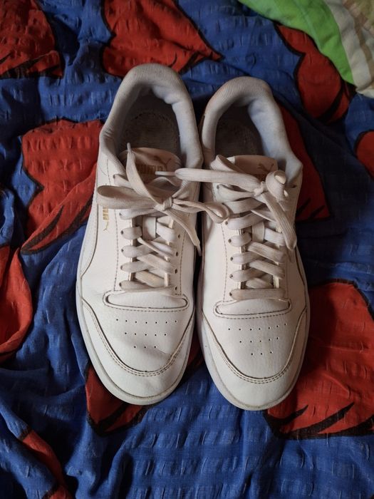 Pantofi dama .Adidași comozi.