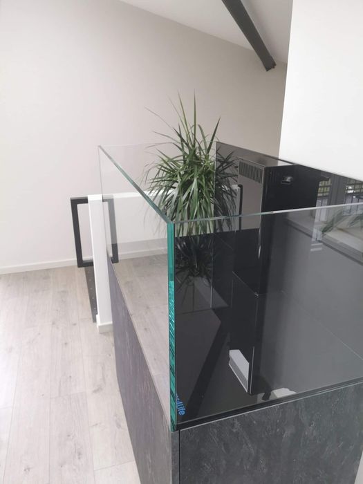 Подставка с аквариумом на заказ