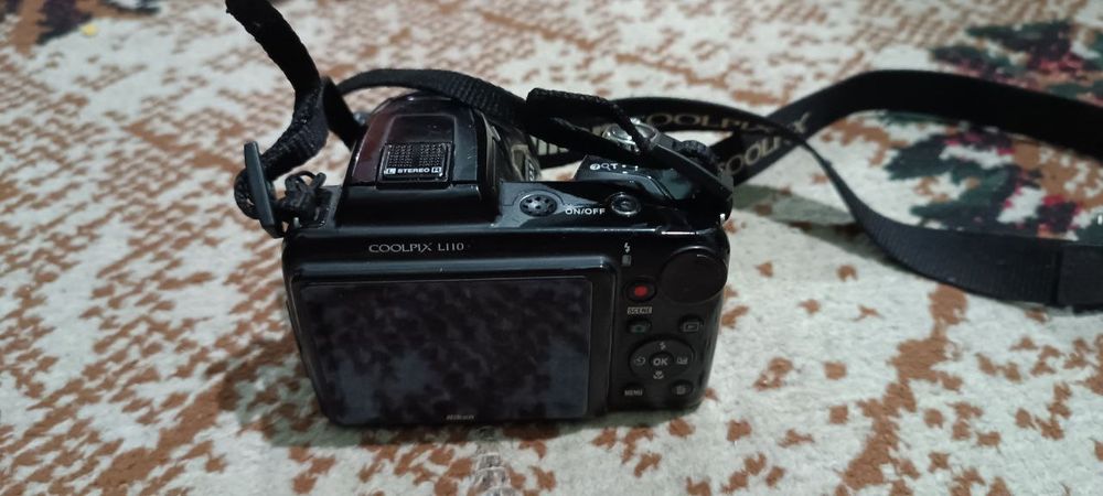 Фотоаппарат сотилади б/у