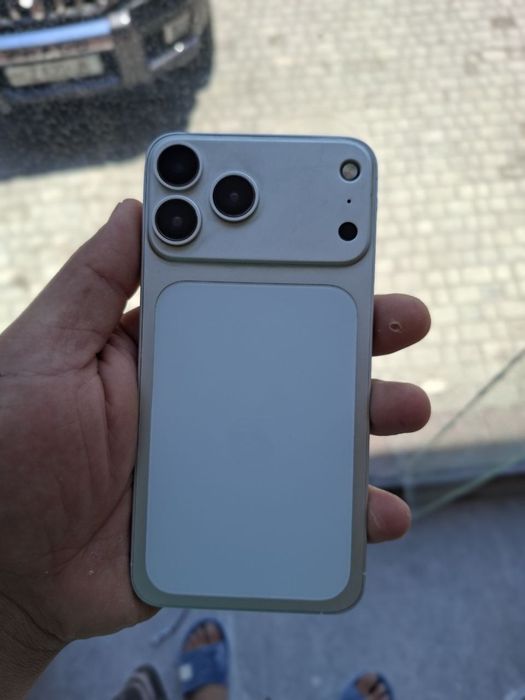 Ayfon 17 qilingan xs max ishlashi yahshi birga bir oʻhsheydi