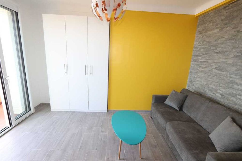 Дава се под наем Двустаен апартамент в Пловдив, Кършияка - 56 кв.м за 367.2 € - Снимка #1