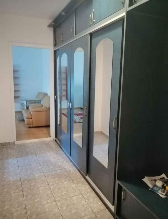 Ofer spre închiriere