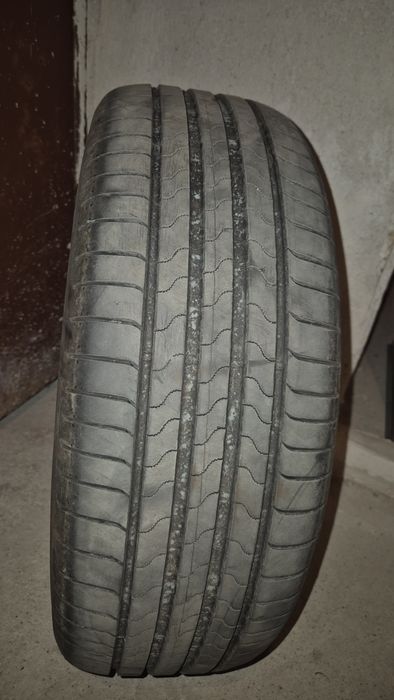 Летни гуми 4 бр.