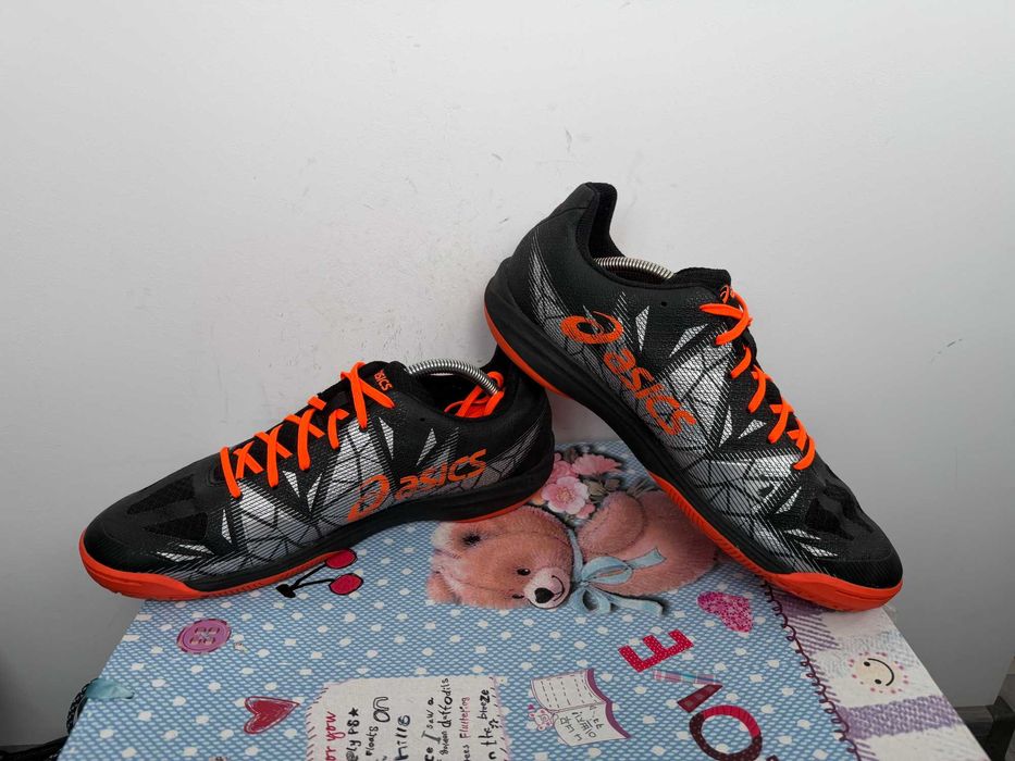 Asics ''Gel-Fastball 3''оригинални маратонки 44 номер